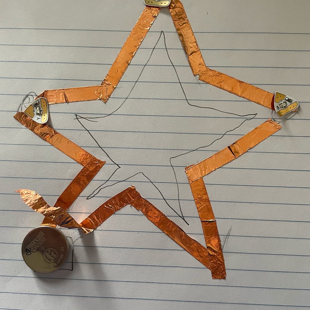 Wanted to try a 3 light circuit with a cooler looking circuit